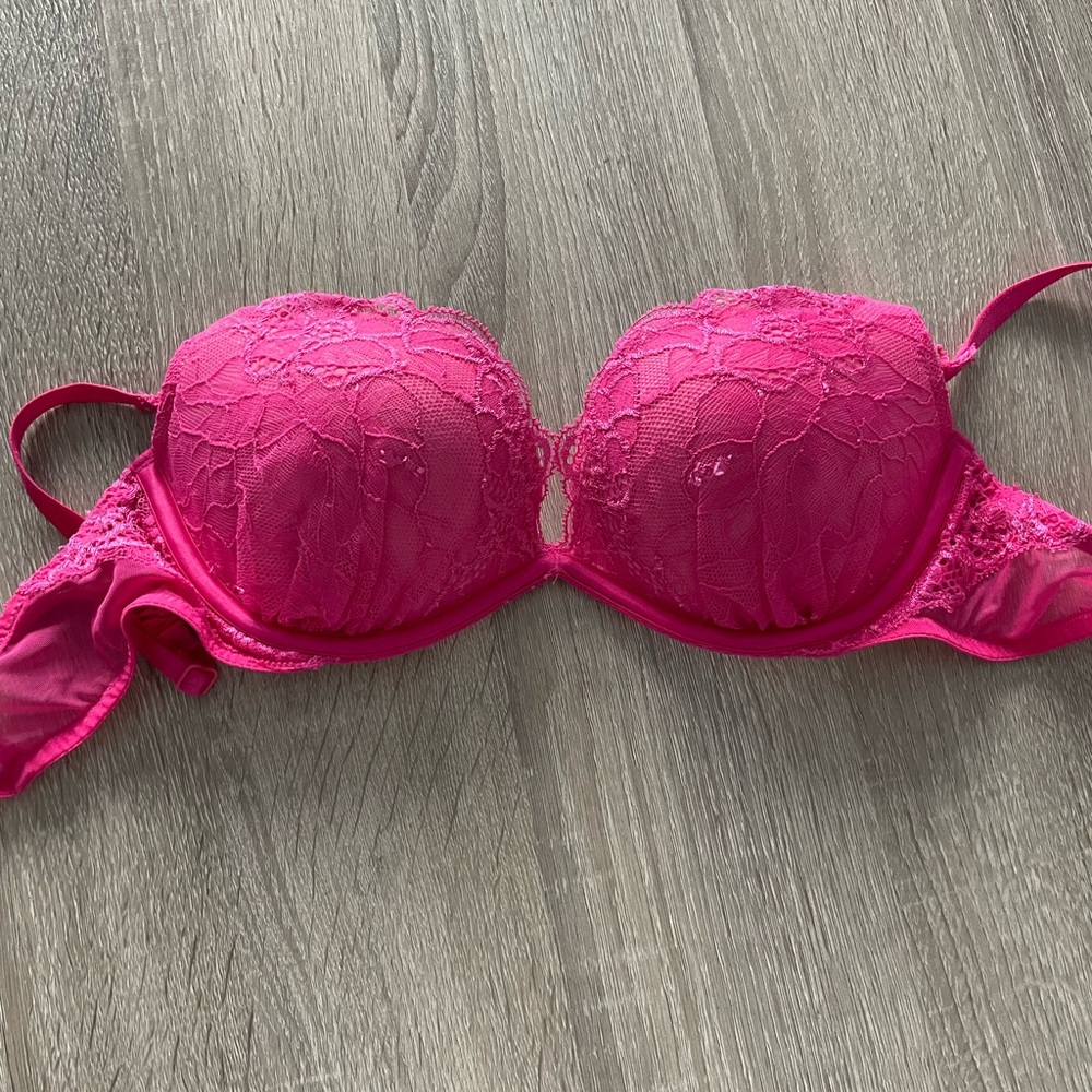 Victoria’s Secret push up bra